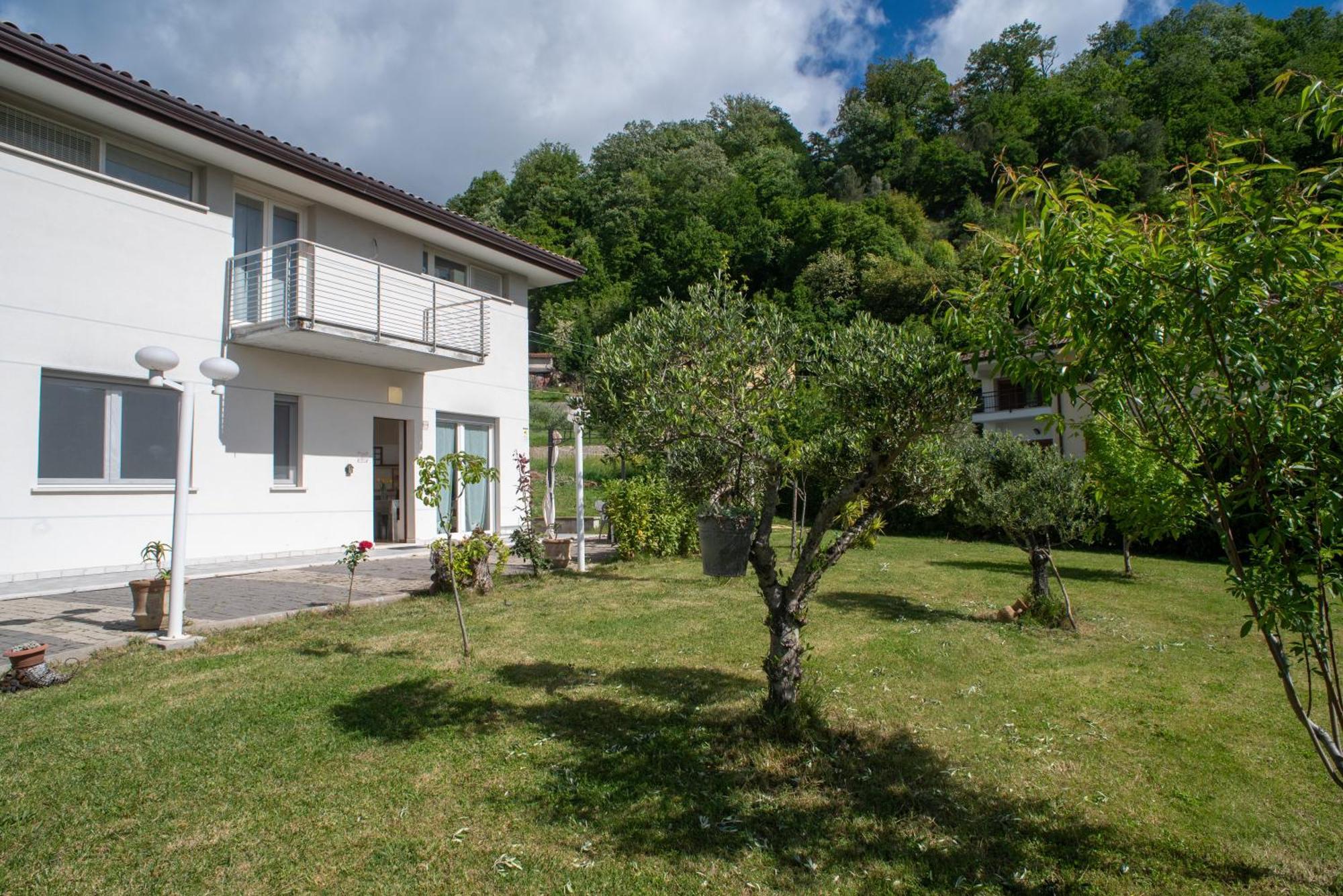 Casa Gioia - Giardino Privato, Vista Panoramica, Comfort E Barbecue Viggianello Exteriör bild